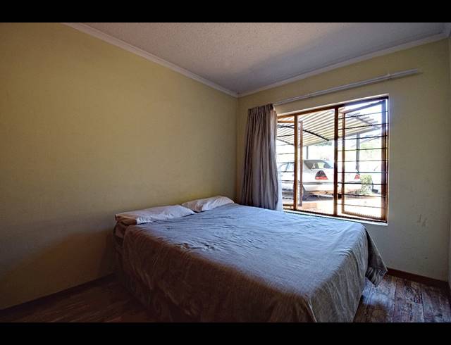 2 BEDROOM APARTMENT FOR SALE IN MONTANA